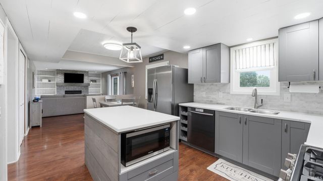 11228 Tall Oak Run, Fort Wayne, IN 46845