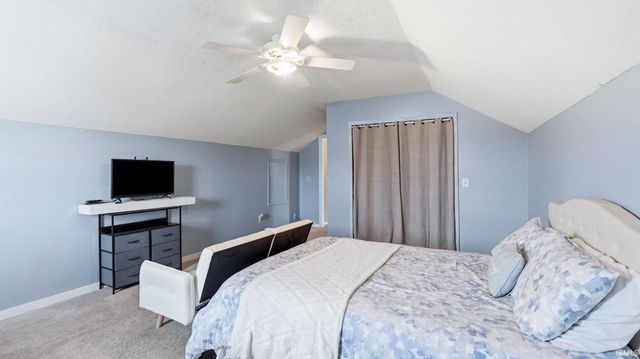 11228 Tall Oak Run, Fort Wayne, IN 46845