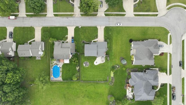 11228 Tall Oak Run, Fort Wayne, IN 46845