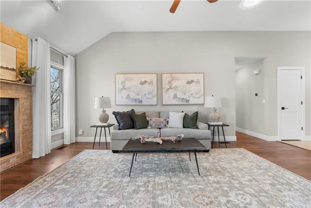 11700 W 48th Terrace, Shawnee, KS 66203