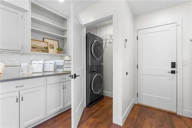 11700 W 48th Terrace, Shawnee, KS 66203