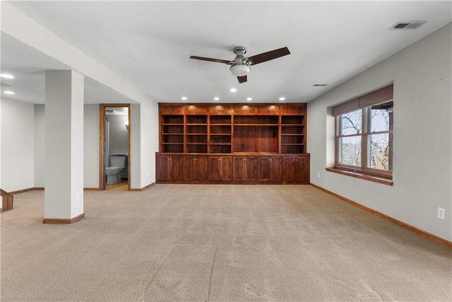 11700 W 48th Terrace, Shawnee, KS 66203