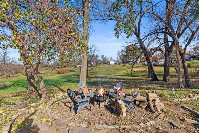 11700 W 48th Terrace, Shawnee, KS 66203