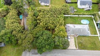 Park Drive, Mastic Beach, NY 11951