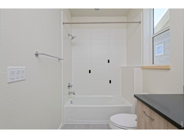 725 Kubat Ln A, Longmont, CO 80503