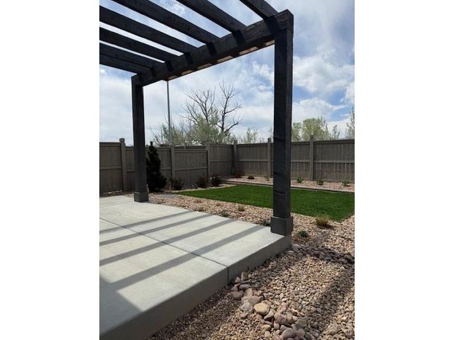 725 Kubat Ln A, Longmont, CO 80503