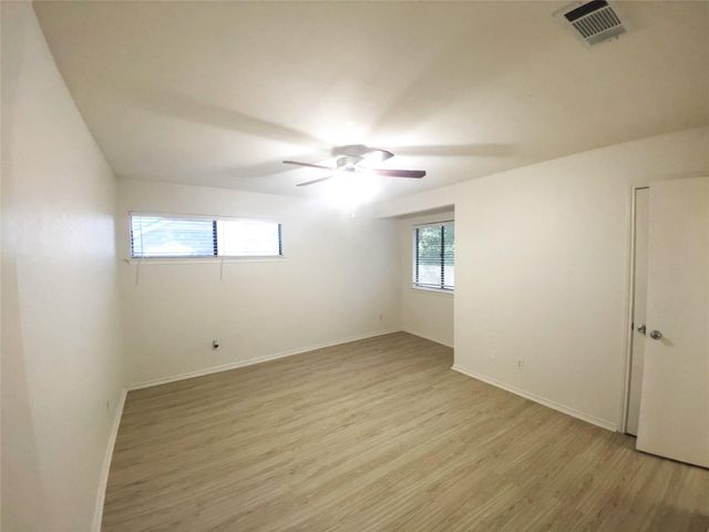 2003 Kenneth Ave A, Austin, TX 78741