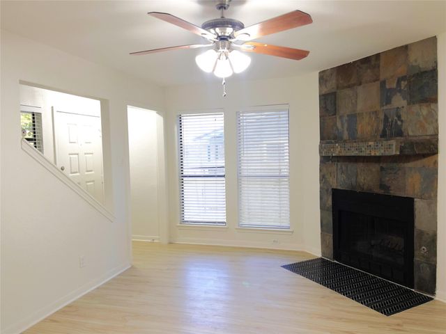 2003 Kenneth Ave A, Austin, TX 78741