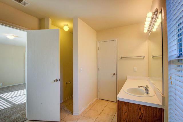 1720 Desperado Road, Fort Worth, TX 76131