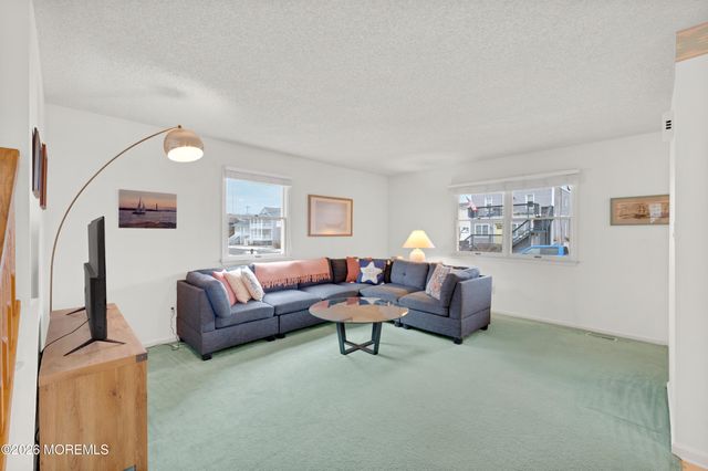 111 K Street C9, Seaside Park, NJ 08752