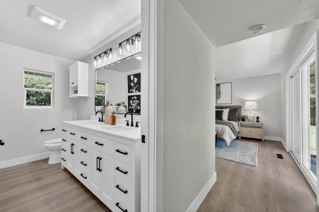 812 Columbia Dr, Sacramento, CA 95864