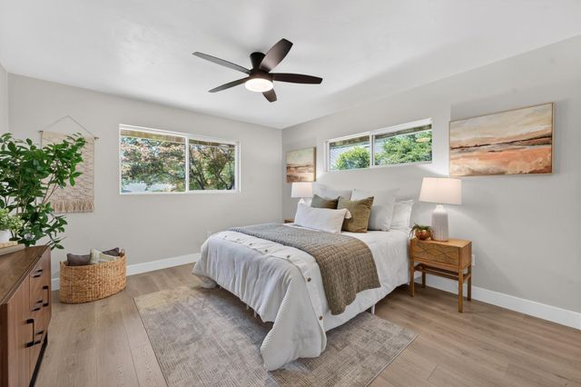 812 Columbia Dr, Sacramento, CA 95864
