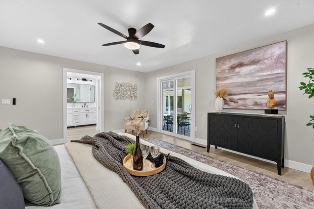 812 Columbia Dr, Sacramento, CA 95864