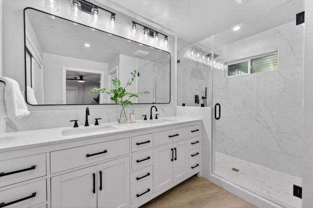 812 Columbia Dr, Sacramento, CA 95864