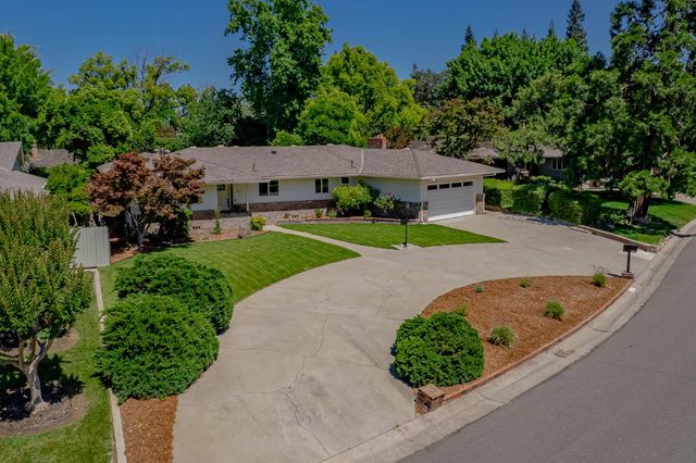 812 Columbia Dr, Sacramento, CA 95864