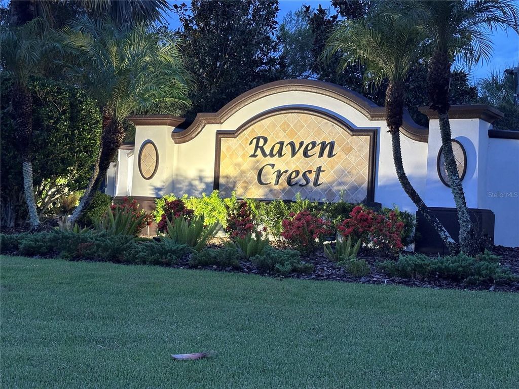 Image 2 of property listing at 735 116TH COURT NE, Bradenton, FL 34212