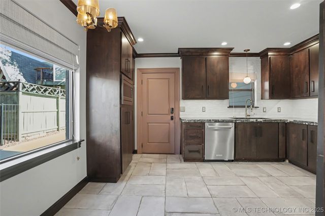 1731 S Gary Avenue, Tulsa, OK 74104