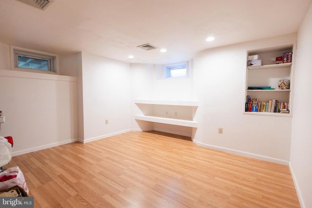 6 BELLWOOD DR, Feasterville Trevose, PA 19053