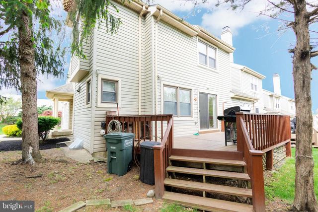 6 BELLWOOD DR, Feasterville Trevose, PA 19053