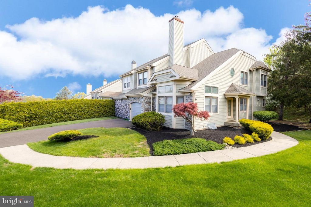 6 BELLWOOD DR, Feasterville Trevose, PA 19053