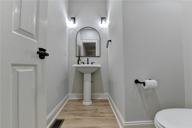 4541 Meadow Club Drive, Suwanee, GA 30024