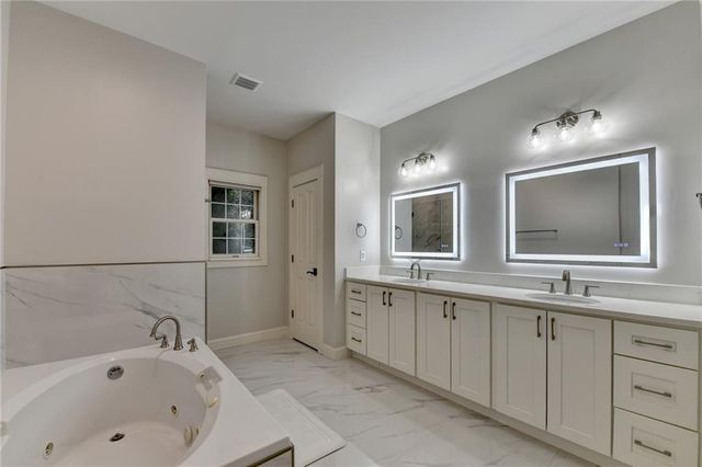 4541 Meadow Club Drive, Suwanee, GA 30024