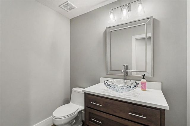 3401 NE 102nd Terrace, Kansas City, MO 64155