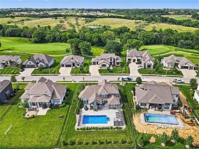 3401 NE 102nd Terrace, Kansas City, MO 64155