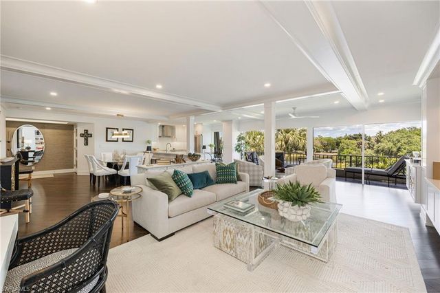 102 Tall Pine LN 3106, Naples, FL 34105