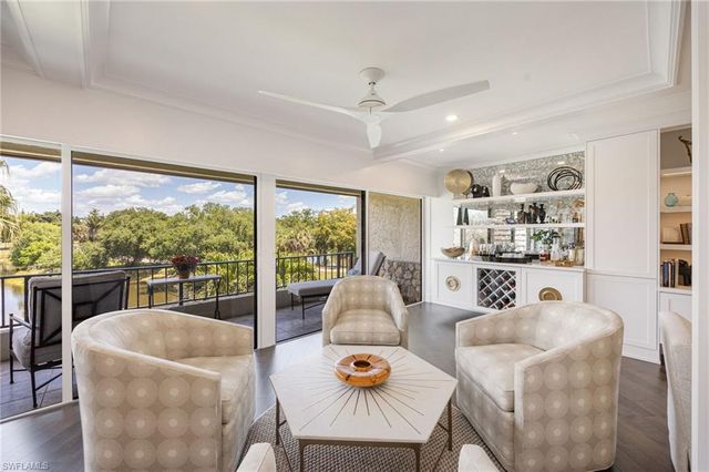102 Tall Pine LN 3106, Naples, FL 34105