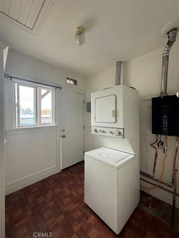 1308 S Van Ness Avenue, Los Angeles, CA 90019