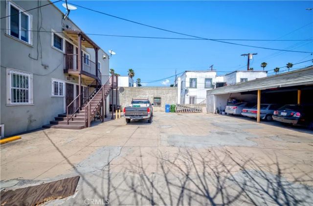 1308 S Van Ness Avenue, Los Angeles, CA 90019