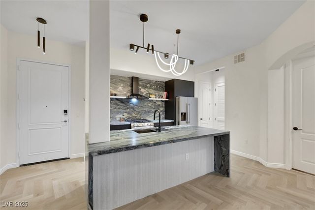 68 East Serene Avenue 308, Las Vegas, NV 89123