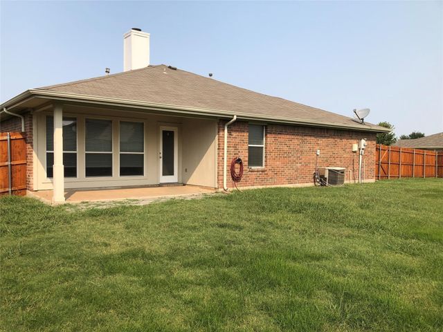 1016 Chesterfield Drive, Murphy, TX 75094