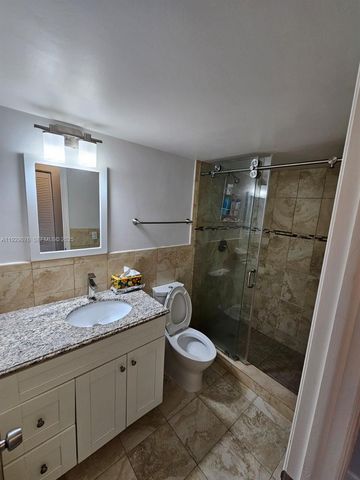 9273 Collins Ave 408, Surfside, FL 33154