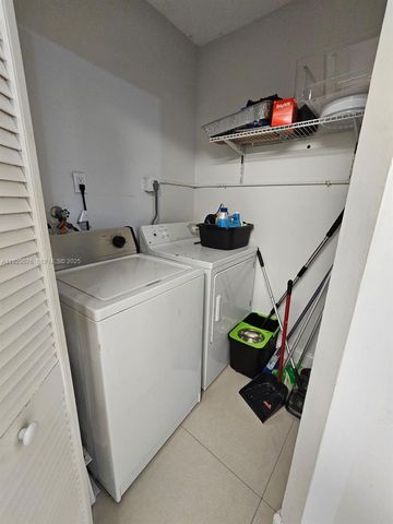 9273 Collins Ave 408, Surfside, FL 33154