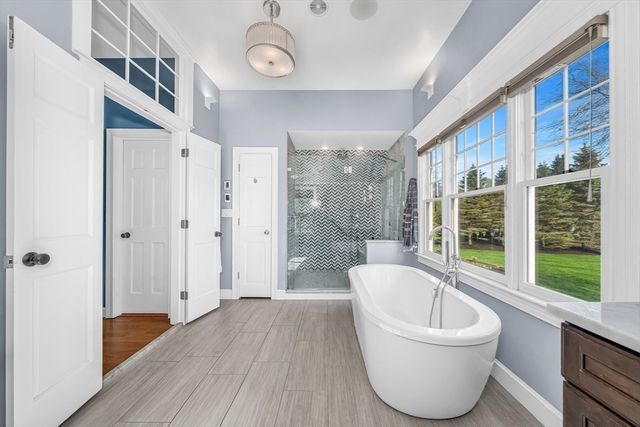 18 Ocean Ave, Newburyport, MA 01950