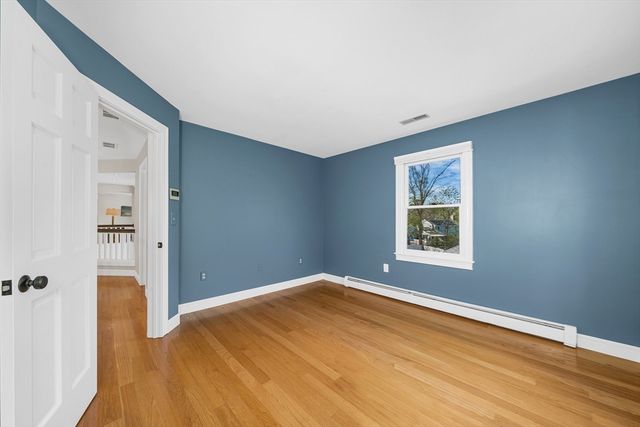 18 Ocean Ave, Newburyport, MA 01950