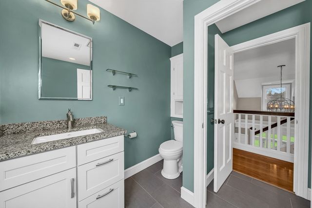 18 Ocean Ave, Newburyport, MA 01950