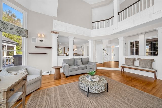 18 Ocean Ave, Newburyport, MA 01950