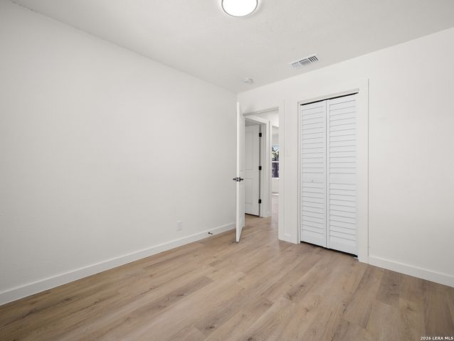 1223 W Mally, San Antonio, TX 78224