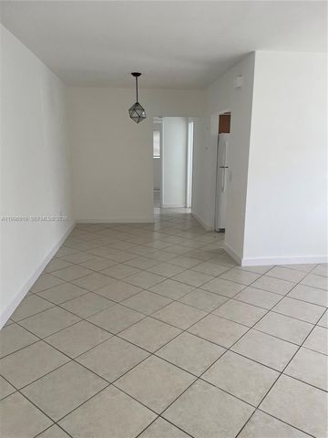 11945 NE 19th Dr 1, North Miami, FL 33181