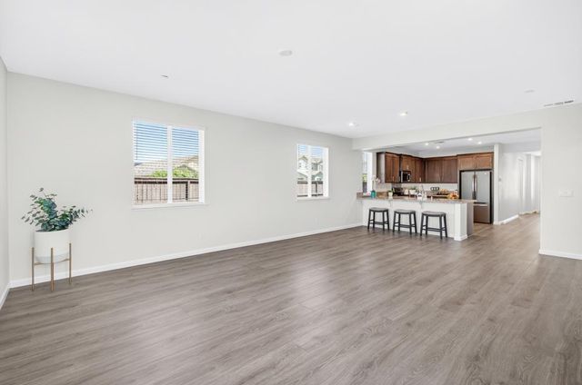 3401 Foothill Pine Ct, Folsom, CA 95630