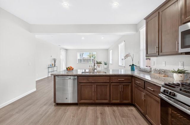 3401 Foothill Pine Ct, Folsom, CA 95630