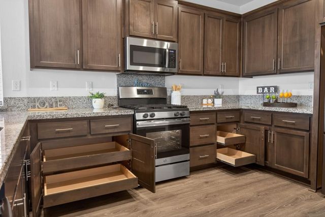 3401 Foothill Pine Ct, Folsom, CA 95630