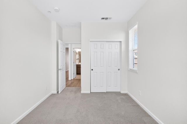 3401 Foothill Pine Ct, Folsom, CA 95630