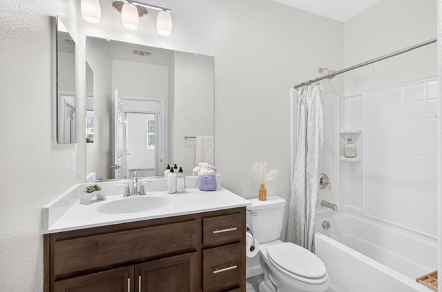 3401 Foothill Pine Ct, Folsom, CA 95630