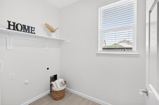 3401 Foothill Pine Ct, Folsom, CA 95630