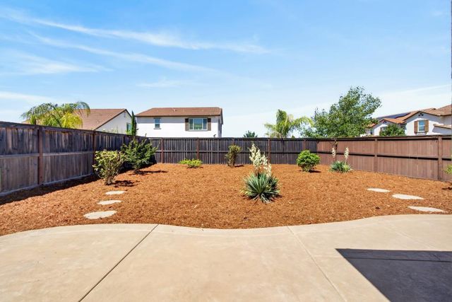 3401 Foothill Pine Ct, Folsom, CA 95630