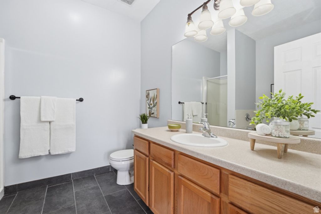 Image 12 of property listing at 14871 S TRESEDER ST, Draper, UT 84020